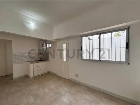 Ph en venta en Los Hornos de 1 dormitorio