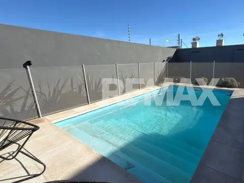 VENTA DÚPLEX 3 DORMITORIOS CALLE BOERR 2789 NQN