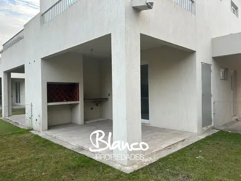 Departamento en Alquiler de 3 ambientes