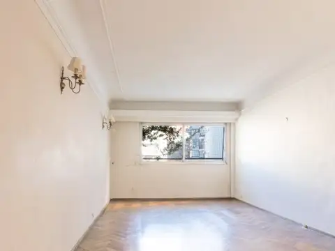 Venta 3 amb con dependencia - Recoleta - Luminoso - A refaccionar