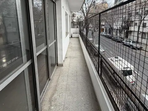 Depto Tipo Casa en Alquiler de 5 ambientes