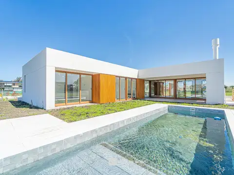 Venta - Casa 4 Ambientes - A estrenar - Barrio Privado Arenas Chico