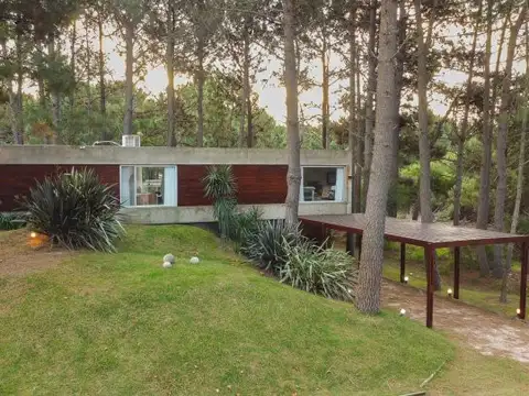 Casa en Venta en Barrio Deportivo 1, USD 245.000