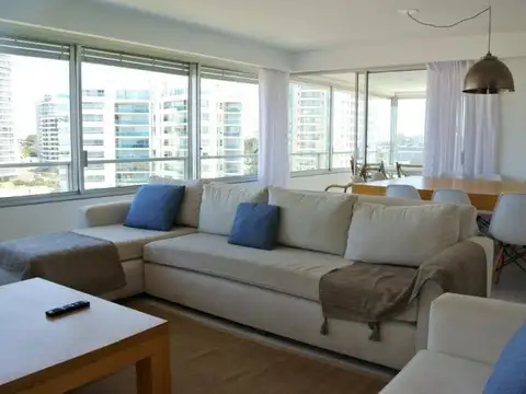 Departamento 4 ambientes con 4 baños