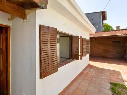Depto Tipo Casa en Alquiler de 3 dormitorios