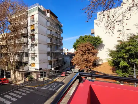 PH 2 AMBIENTES VENTA FLORES TERRAZA APTO CREDITO