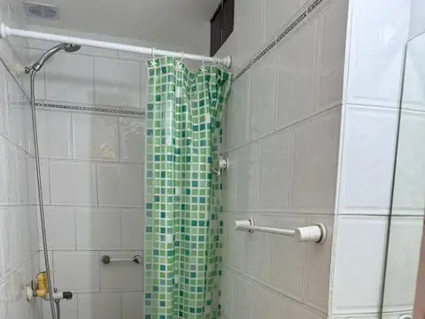 Jose Bonifacio 4000, Piso 1