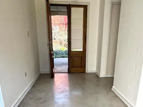 Casa 6 ambientes con 4 baños