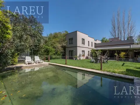 Casa en Venta de 4 dormitorios