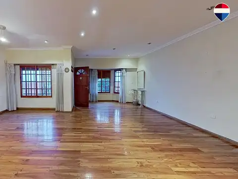 Casa en Venta en Caseros, USD 229.000