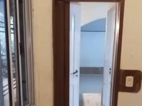 Depto Tipo Casa en Alquiler 40 años