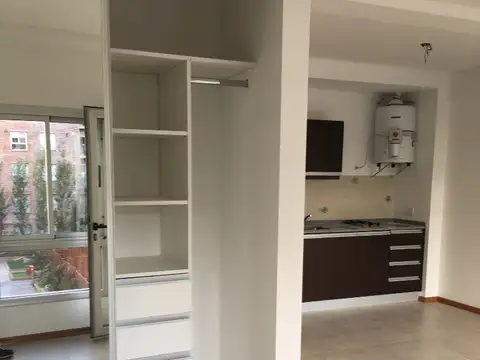 Departamento en Alquiler con 1 cochera