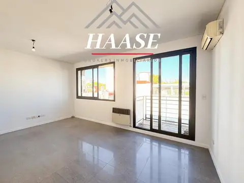 Estomba 4200, Piso 2