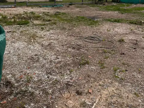 Terreno en Venta 20  mts Fondo