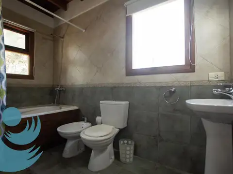 Casa para 8 pasajeros en alquiler a metros del centro de Mar de las Pampas