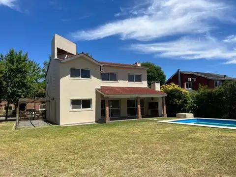 Casa en venta en Los Pilares (con renta hasta octubre de 2026)