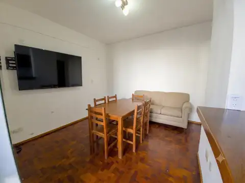 Avenida Lacarra 300