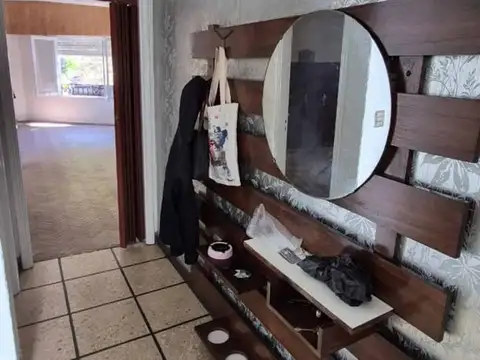 Depto Tipo Casa en Venta 60 años
