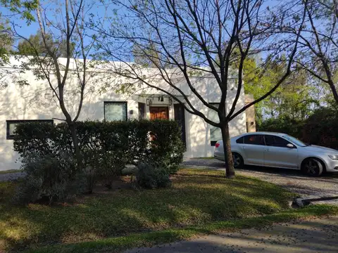 San Carlos Country Club