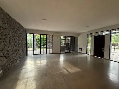 Casa en Alquiler en San Matias, USD 1.600