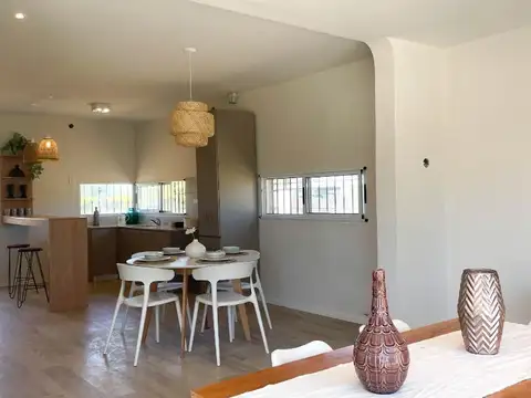 Casa en Venta con 1 cochera