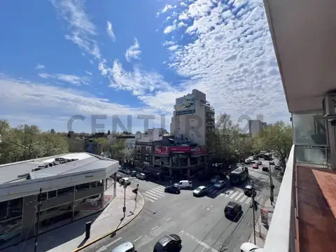 Avenida Francisco Beiró 4400, Piso 4 A