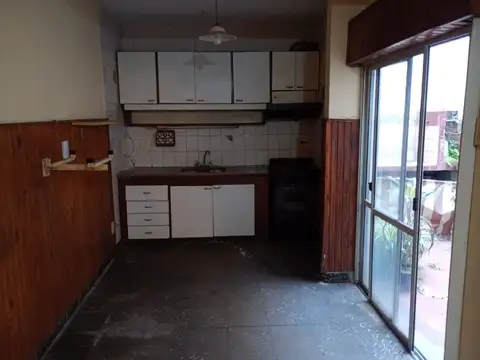 Depto Tipo Casa en Venta 46 años