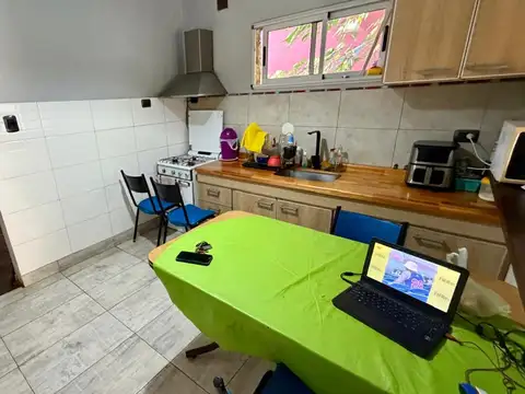 Casa en Venta en Temperley, USD 115.000