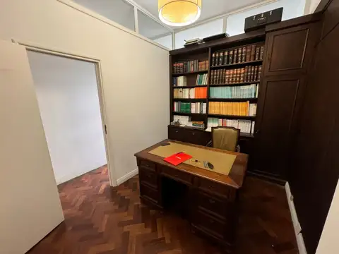 Oficina - Alquiler - Argentina, Capital Federal - Uruguay 654