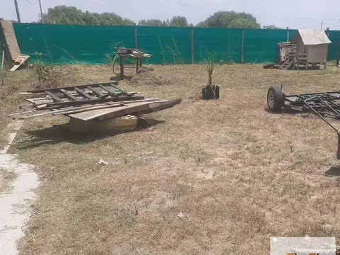Terreno en Venta 30  mts Fondo