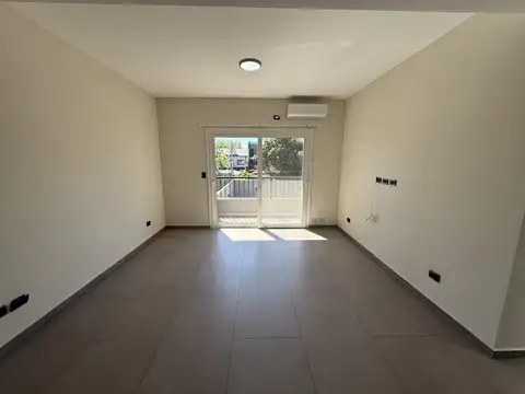 Departamento en Alquiler en Olivos, $ 1.400.000