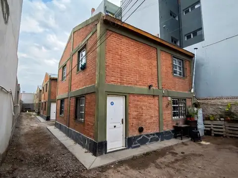 Depto Tipo Casa 3 ambientes con 1 baño