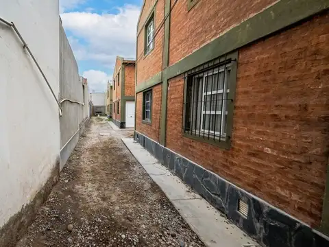 Depto Tipo Casa en Venta 17 años