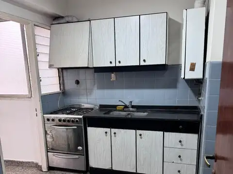 Departamento 4 ambientes con 2 baños