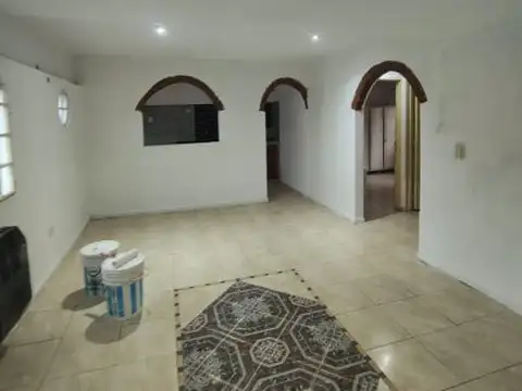 Departamento 3 ambientes en castelar