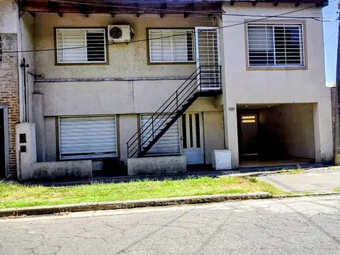 ¡Doble Oportunidad en Las Delicias! 2 Casas Independientes - Apta Credito