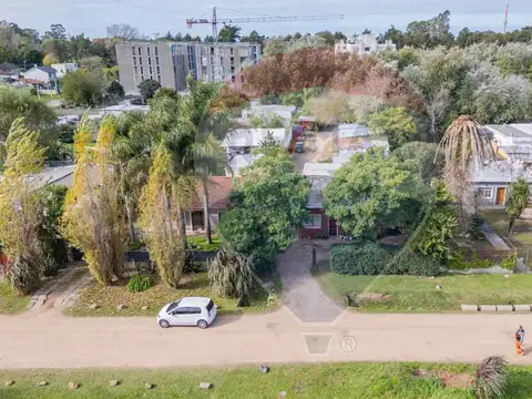 VENTA Terreno 2.591 m2 en Carrasco Norte y 5 Casas