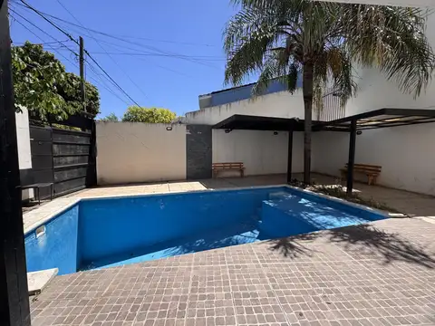 Casa en Venta en Rosario, USD 180.000