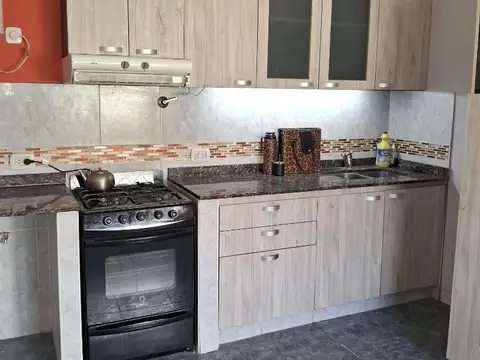 Casa En Alquiler En Jose C Paz