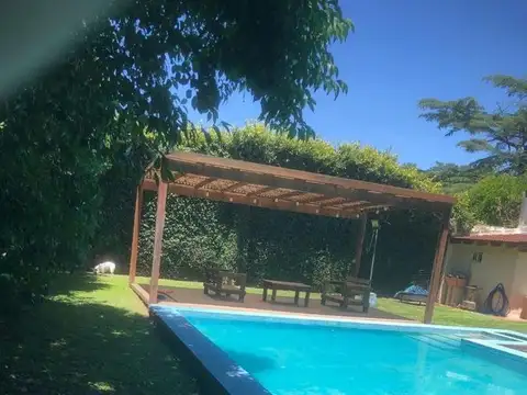 Quinta en Venta en Mercedes, USD 145.000