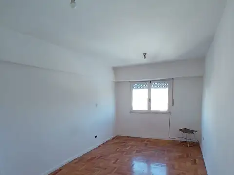 Jose Bonifacio 300, Piso 7