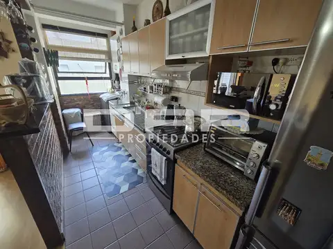 Departamento De 4 Ambientes Con Balcón + Apto Crédito - Leopardi 100