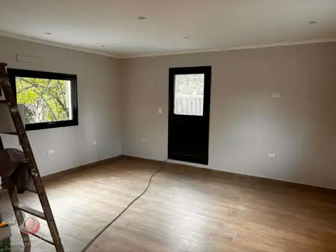 Oficina 3 ambientes con 2 baños