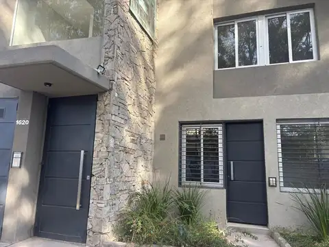 Duplex en venta en Godoy Cruz, 3 dormitorios