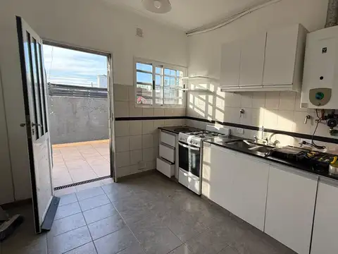 Depto Tipo Casa en Venta de 2 dormitorios