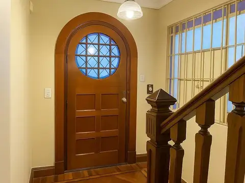Casa en Alquiler de 4 dormitorios