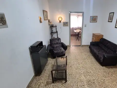 Casa en Venta con 5 cocheras