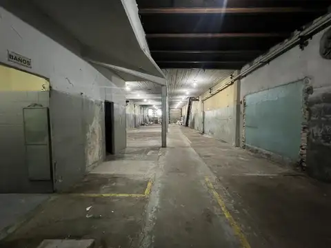 Galpon en Alquiler 8  mts Frente