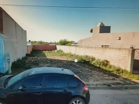 Terreno en Venta 30  mts Fondo