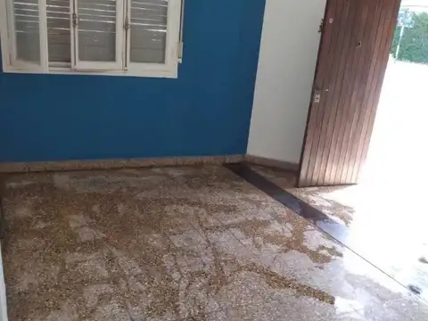 Casa en Venta en Garin, USD 86.000